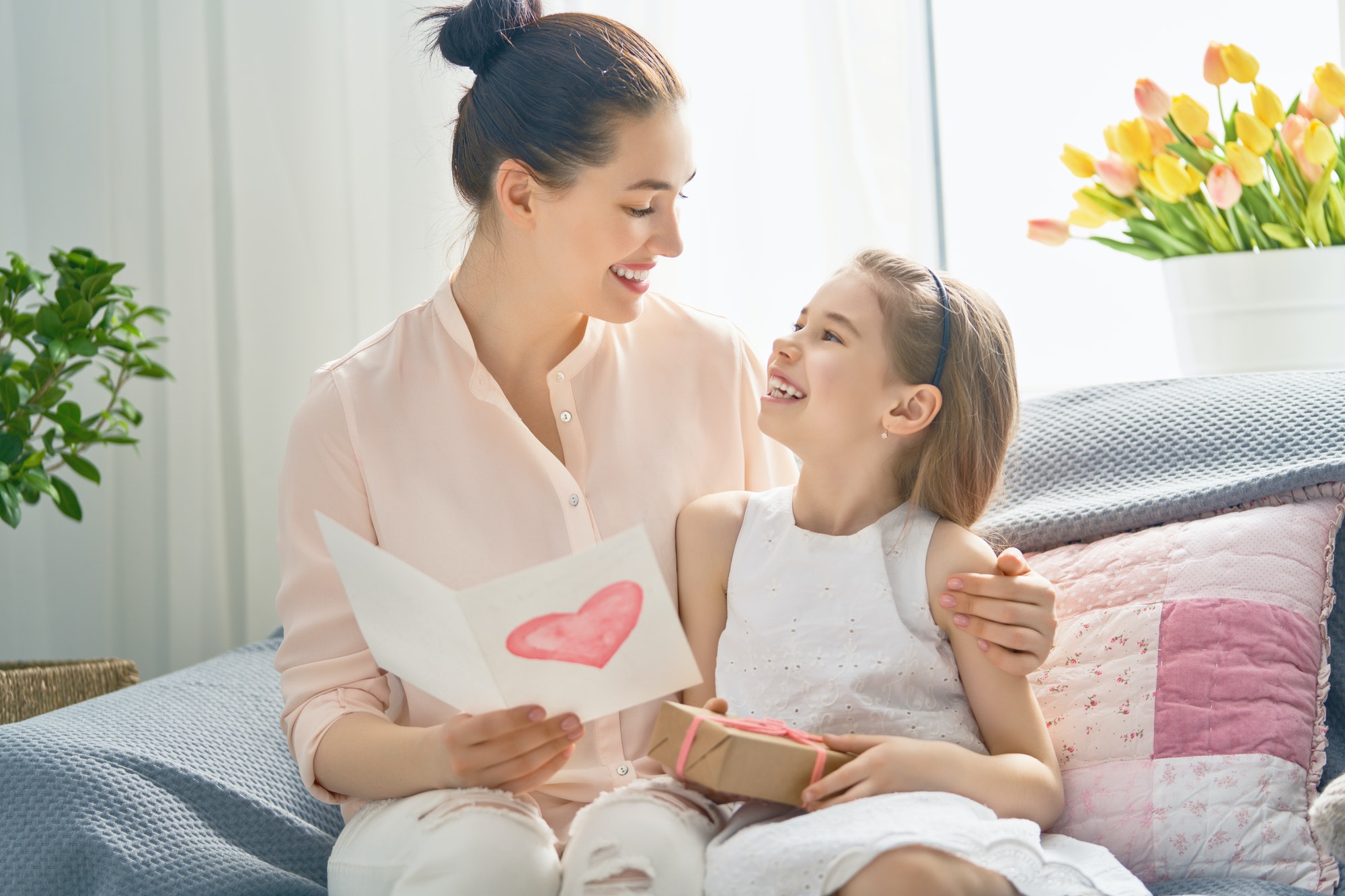 daughter is congratulating mom